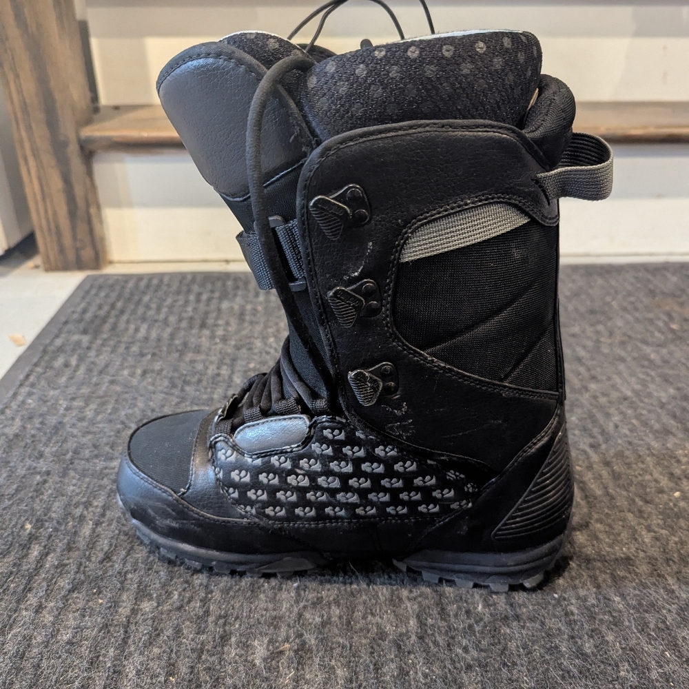 Thirty two leashed snowboarding boots - Picture 10 of 13
